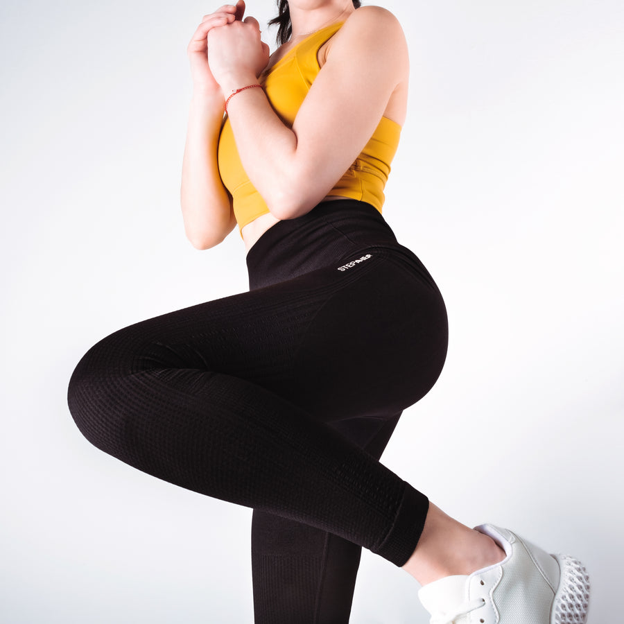Step Ahead Women's Seamless High Waisted Black Work Out Leggings Step Ahead Women's Seamless High Waisted Black Work Out Leggings