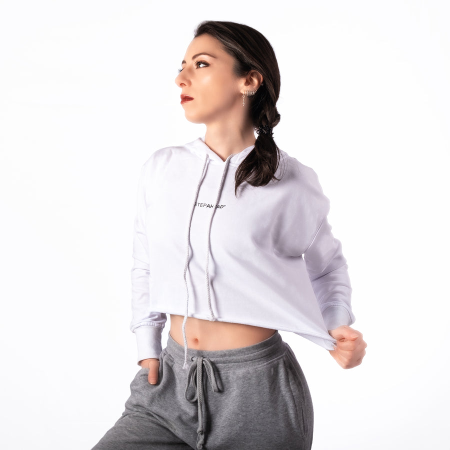 STEP AHEAD White Pullover Crop Top Hoodie STEP AHEAD White Pullover Crop Top Hoodie